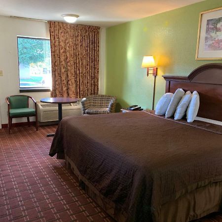 Royal Regency Inn Rock Hill Exteriér fotografie